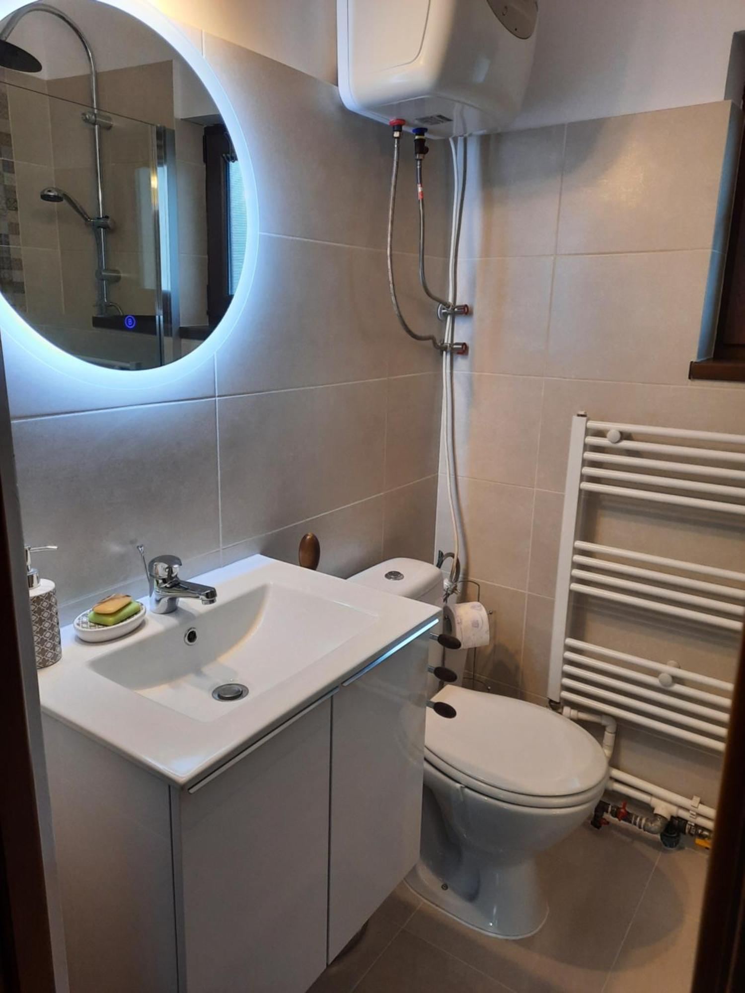 Casa Bunicilor Βίλα Ciprian Porumbescu Εξωτερικό φωτογραφία