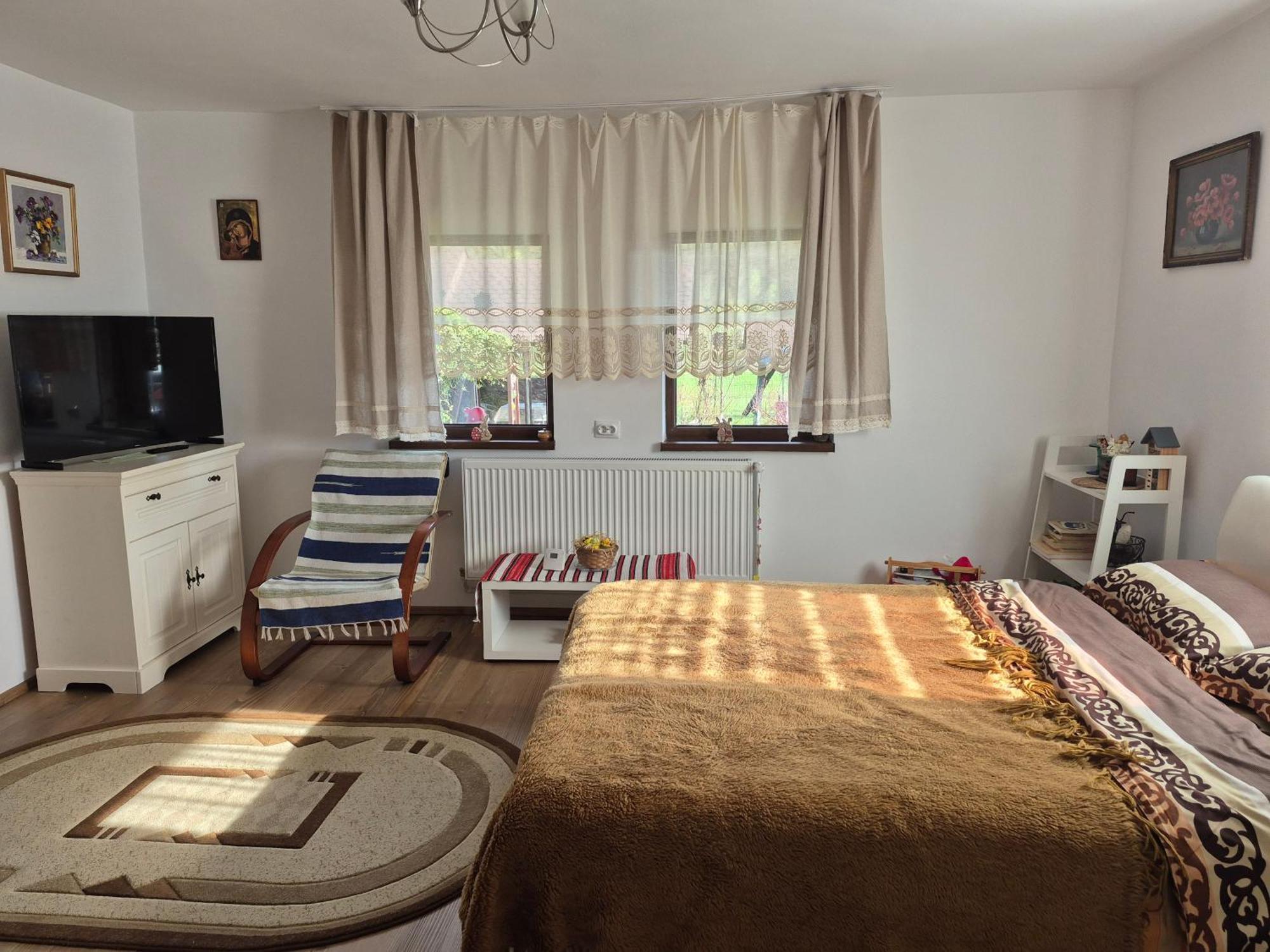 Casa Bunicilor Βίλα Ciprian Porumbescu Εξωτερικό φωτογραφία